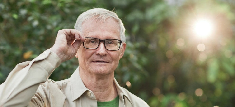 7 Signs of Eye Problems in the Elderly